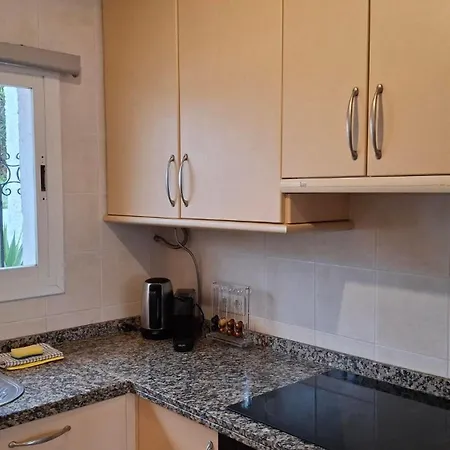 Feriehus Carmen Casa Helena *