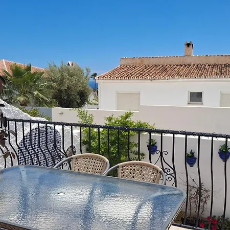 Carmen Casa Helena Nyaraló