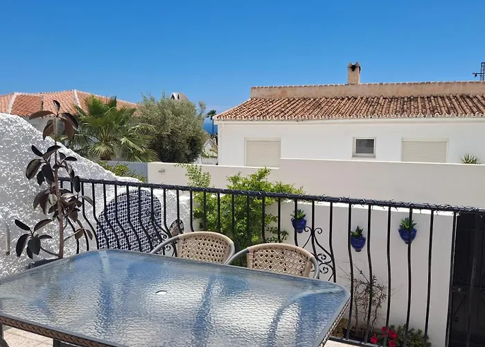 Carmen Casa Helena Nyaraló